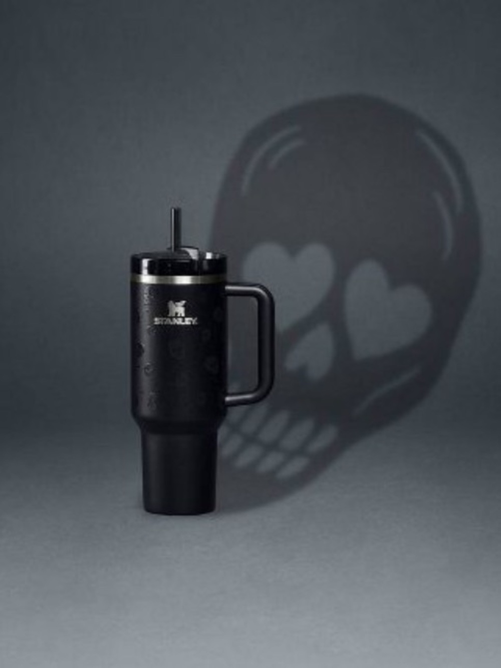Stanley Black Skull Pattern Insulated Travel Mug with Handle 30oz
